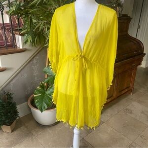 Club Z Collection Womens Yellow Swim Beach Cover up Size XL Resortwear Beach Sun